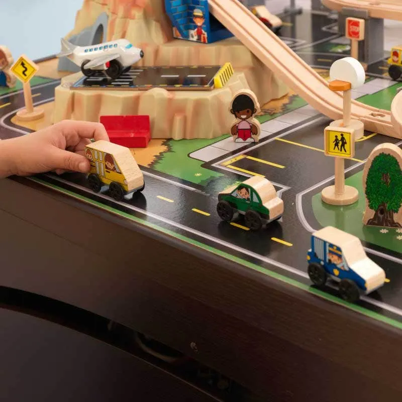 Metropolis Train Table Set