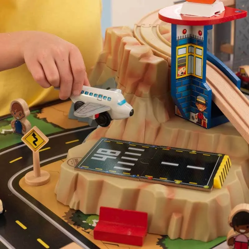 Metropolis Train Table Set